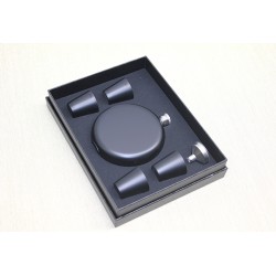 4 Shot Bardaklı Matara Seti 4 Shot Bardaklı Matara Seti