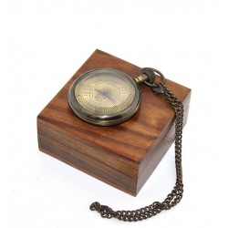 Ahşap Kutulu Pirinç Köstekli Saat Ahşap Kutulu Pirinç Köstekli Saat