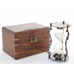 Ahşap Kutulu Pirinç Kumsaati Ahşap Kutulu Pirinç Kumsaati