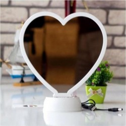 Beyaz Led Işıklı Kalp Şeklinde Sihirli Ayna Beyaz Led Işıklı Kalp Şeklinde Sihirli Ayna