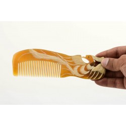 Tavus Kuşlu Oymalı Kemik Tarak Tavus Kuşlu Oymalı Kemik Tarak