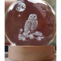 Dekoratif BAYKUŞ Tasarımlı Ahşap altlıklı Işıklı Cam Küre Büyük boy 8cm Dekoratif BAYKUŞ Tasarımlı Ahşap altlıklı Işıklı Cam Küre Büyük boy 8cm