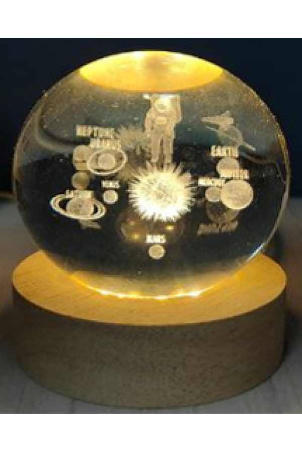 Dekoratif Bütün Gezegenler Tasarımlı Ahşap altlıklı Işıklı Cam Küre Büyük Boy Cam:8cm Ahşap:2cm Dekoratif Bütün Gezegenler Tasarımlı Ahşap altlıklı Işıklı Cam Küre Büyük Boy Cam:8cm Ahşap:2cm