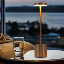 Dekoratif Şarjlı Dokunmatik Masa Lambası Dekoratif Şarjlı Dokunmatik Masa Lambası