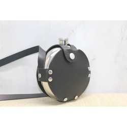 Deri Kılıflı Matara Deri Kılıflı Matara