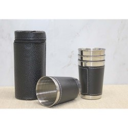 Derili Kılıflı 4'Lü Shot Bardak Derili Kılıflı 4'Lü Shot Bardak