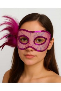 Fuşya Renk Yandan Tüylü Pul Payet İşlemeli Parti Maskesi 23x12 cm Fuşya Renk Yandan Tüylü Pul Payet İşlemeli Parti Maskesi 23x12 cm