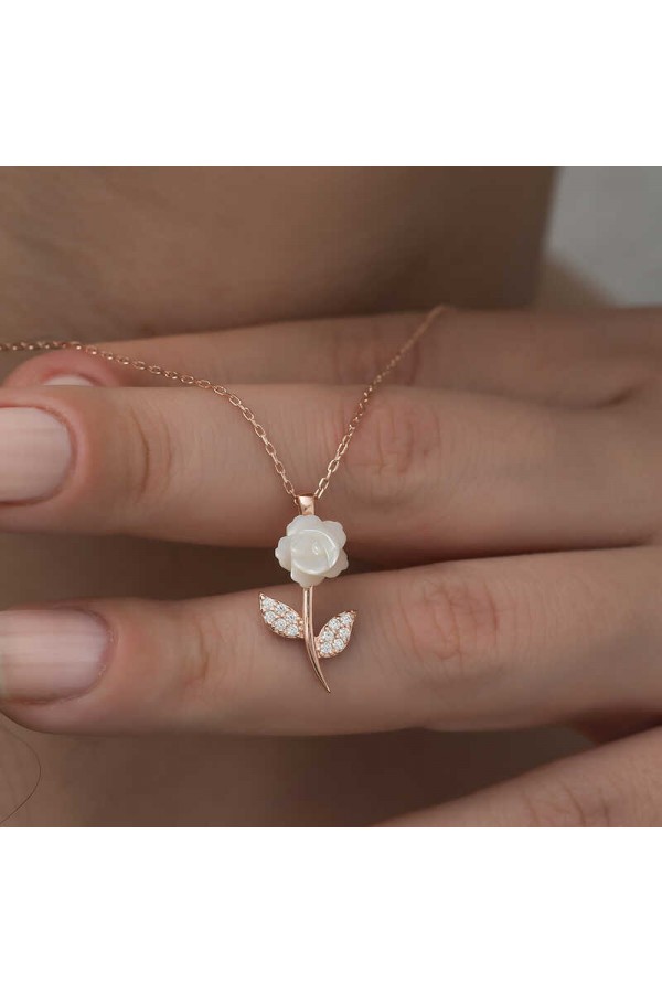 925 Ayar Gümüş Rose Beyaz Gül Kadın Gümüş Kolye