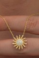 925 Ayar Gümüş Gold Güneş Kadın Kolye 925 Ayar Gümüş Gold Güneş Kadın Kolye