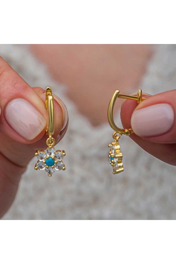 Gümüş Mavi Taşlı Gold Çiçek Kadın Küpe Gümüş Mavi Taşlı Gold Çiçek Kadın Küpe