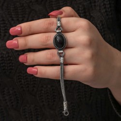 Gümüş Oniks Taşlı Kazaziye Bileklik Gümüş Oniks Taşlı Kazaziye Bileklik