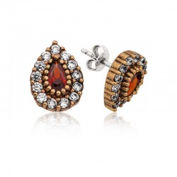 Gümüş Otantik Damla Çivili Küpe Gümüş Otantik Damla Çivili Küpe