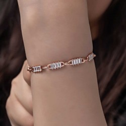 925 Ayar Gümüş Rose Baget Taşlı Kadın Bileklik 925 Ayar Gümüş Rose Baget Taşlı Kadın Bileklik