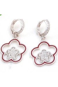 ​Gümüş Sallantılı Çiçek Desenli Kadın Küpe