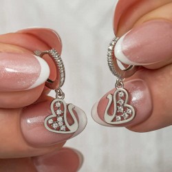 Gümüş Sallantılı Kuğu Kadın Küpe Gümüş Sallantılı Kuğu Kadın Küpe