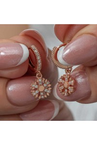 Gümüş Sallantılı Rose Kar Tanesi Kadın Küpe Gümüş Sallantılı Rose Kar Tanesi Kadın Küpe