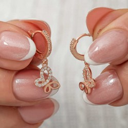 Gümüş Sallantılı Rose Kelebek Kadın Küpe Gümüş Sallantılı Rose Kelebek Kadın Küpe