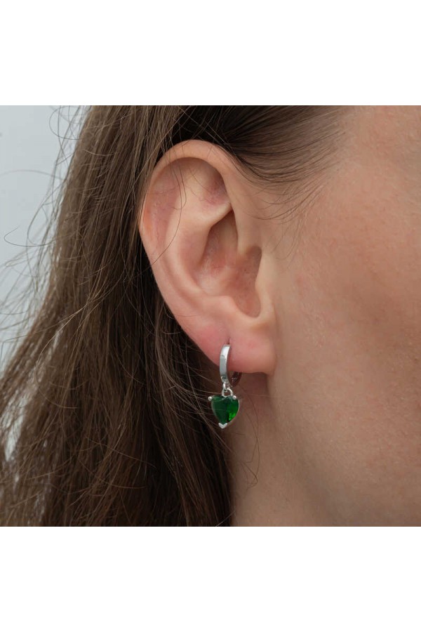 Gümüş Yeşil Taşlı Kalpli Kadın Küpe