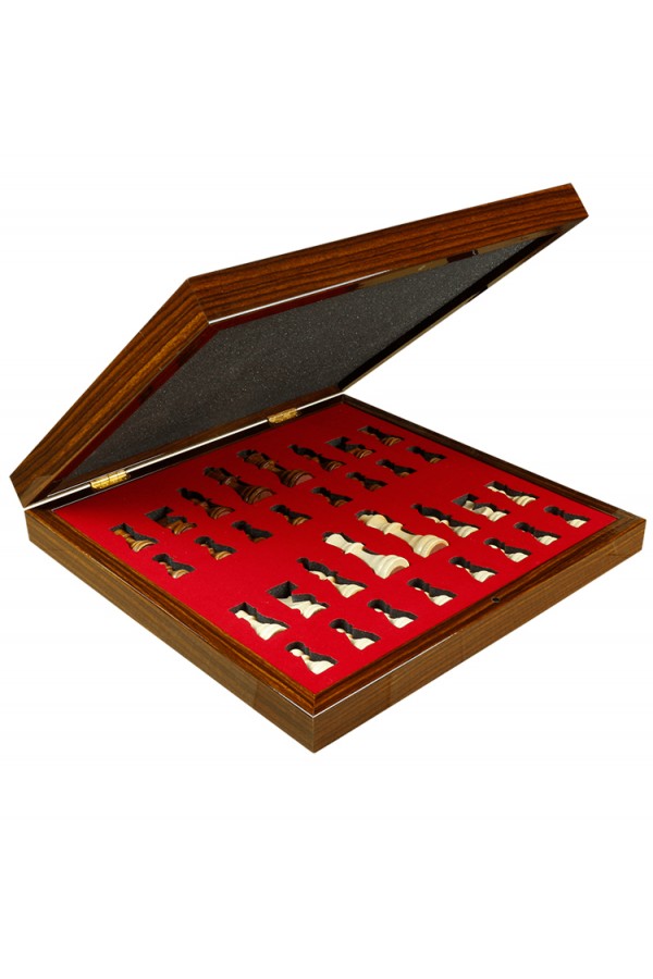 Hazneli Ceviz Satranç Takımı