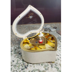 Kalp Şeklinde Balerin Müzik Kutusu