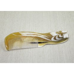 Kemik Tavuskuşu Tarak