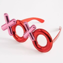 Kırmızı Renk Xoxo Yazılı Parti Gözlüğü 17x7 cm Kırmızı Renk Xoxo Yazılı Parti Gözlüğü 17x7 cm