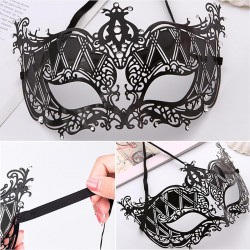Kristal Gümüş Taşlı Siyah Renk Lazer Kesim Metal Lüks Maske Balo Parti Kristal Gümüş Taşlı Siyah Renk Lazer Kesim Metal Lüks Maske Balo Parti