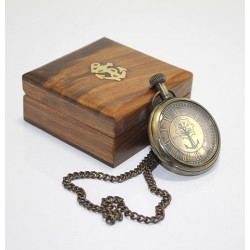 Kutulu Pirinç Köstekli Saat