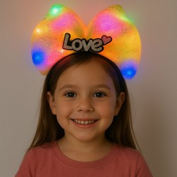 LED Işıklı Love Yazılı Sarı Fiyonk Taç – Kız Çocuk Parti Tacı LED Işıklı Love Yazılı Sarı Fiyonk Taç – Kız Çocuk Parti Tacı