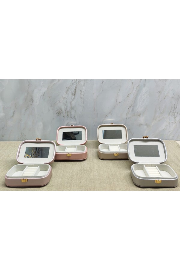 Makyaj Ve Takı Kutusu