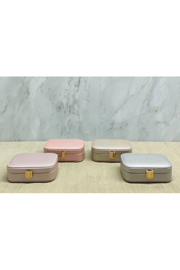 Makyaj Ve Takı Kutusu