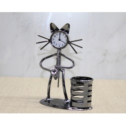 Metal Saksafon Çalan Kedi Müzisyen Saat Ve Kalemlik Metal Saksafon Çalan Kedi Müzisyen Saat Ve Kalemlik