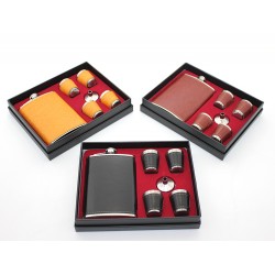 Paslanmaz Çelik 4 Shot Bardaklı Derili Matara Seti Paslanmaz Çelik 4 Shot Bardaklı Derili Matara Seti