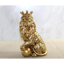 Polyester Dekoratif Taçlı Aslan Figürü Polyester Dekoratif Taçlı Aslan Figürü