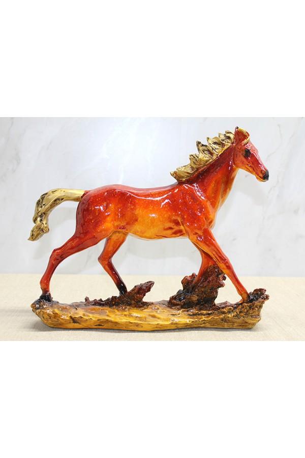 Polyester At Figürü