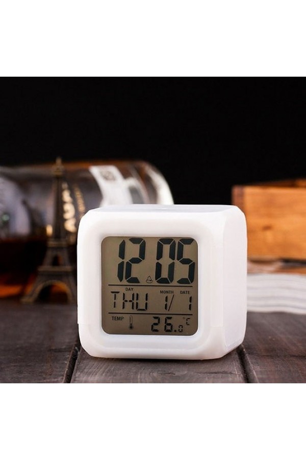 Renk Değiştiren Alarmlı Dijital Küp Saat
