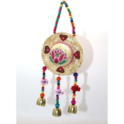 Renkli Rüzgar Çanı Renkli Rüzgar Çanı