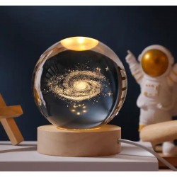Samanyolu Renk Değiştiren Işıklı Cam Küre 8cm Samanyolu Renk Değiştiren Işıklı Cam Küre 8cm