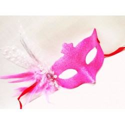 Parti Aksesuar Sim İşlemeli İnci Boncuk Detaylı Tüylü Balo Maskesi Pembe Renk 13x18 cm Parti Aksesuar Sim İşlemeli İnci Boncuk Detaylı Tüylü Balo Maskesi Pembe Renk 13x18 cm