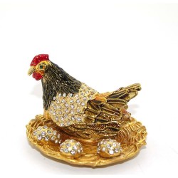 Taşlı Yumurtalı Tekli Tavuk Taşlı Yumurtalı Tekli Tavuk