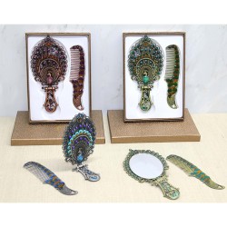 Tavuskuşu Katlanabilir Ayna Ve Tarak Seti Büyük Boy Tavuskuşu Katlanabilir Ayna Ve Tarak Seti Büyük Boy