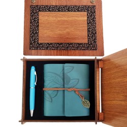 Ahşap Kutulu Mavi Deri Defter Kalem Seti Ahşap Kutulu Mavi Deri Defter Kalem Seti