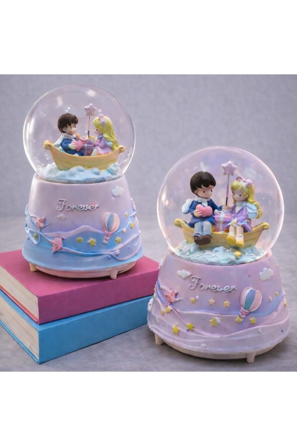 Forever Yazılı Romantik Çift Figürlü Işıklı Büyük Kar Küresi