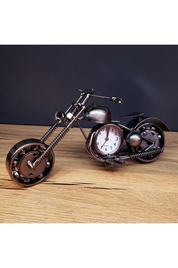 Masaüstü Dekoratif Metal Motor Saat