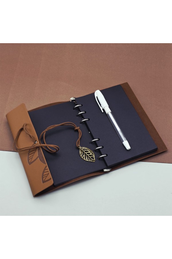 Siyah Yapraklı Deri Defter Ve Kalem Seti Siyah Yapraklı Deri Defter Ve Kalem Seti
