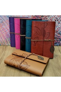 Yaprak Desenli Hatıra Defteri