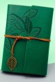 Yeşil Deri Kapaklı Yaprak Desenli Defter